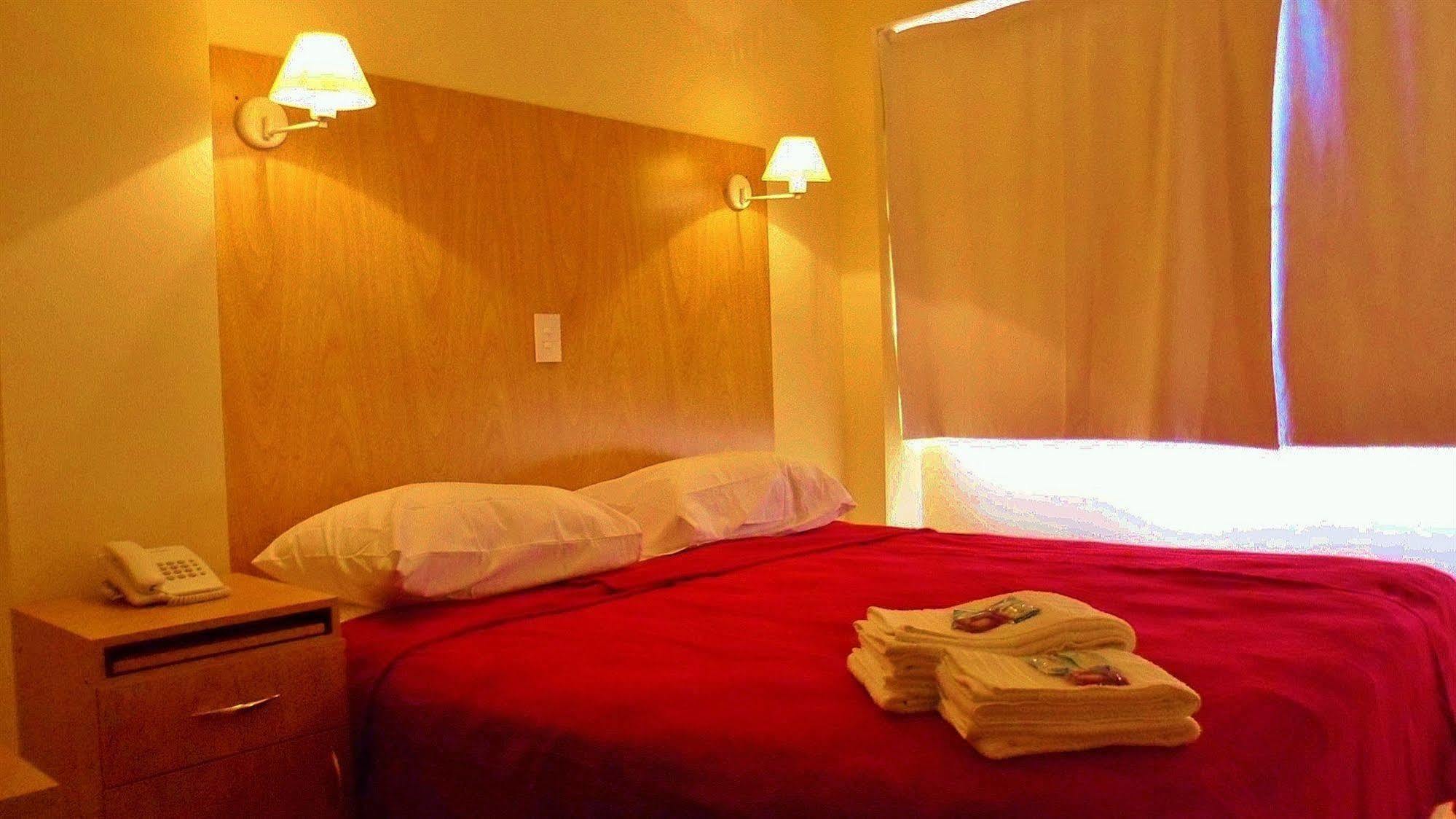Juramento De Lealtad Townhouse 3* Ciudad Autónoma de Buenos Aires