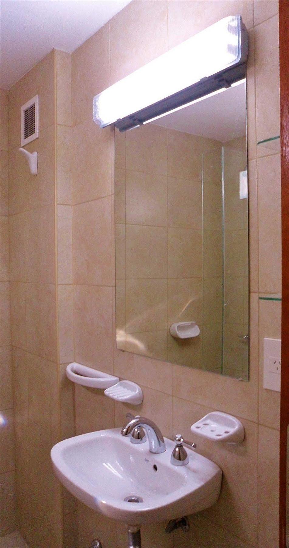 Juramento De Lealtad Townhouse Hotel 3*
